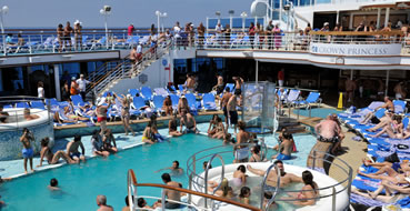 3 day bahamas cruises pool relaxation